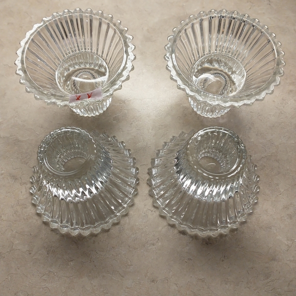 Set of 4 crystal ribbed tapered candle/votive holders - Picture 1 of 8